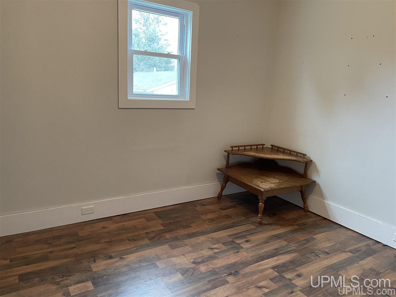 N8979 South Davis Road Ironwood, MI 49938 - Photo 11 of 19 Gallery Image 11
