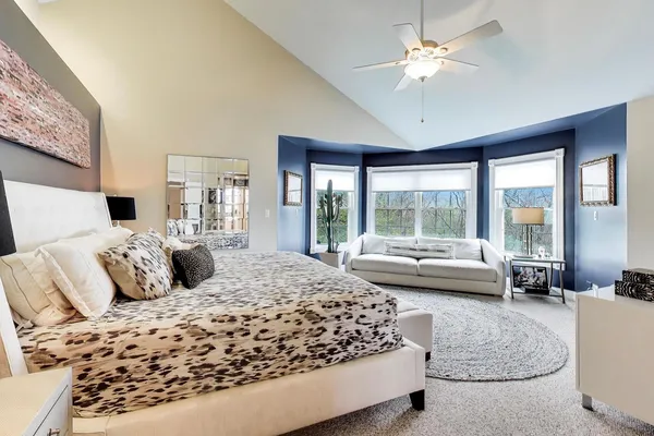 $775,000 | 1203 MacIntosh Drive, Wauconda, IL 60084