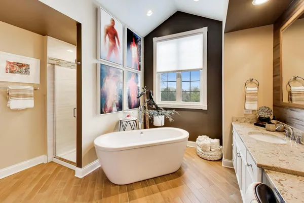 $775,000 | 1203 MacIntosh Drive, Wauconda, IL 60084