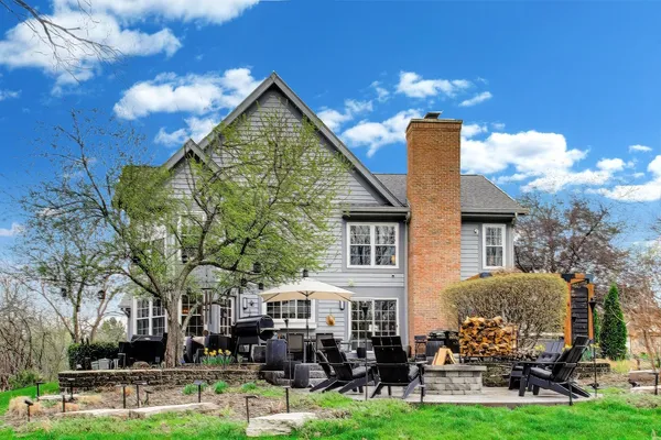 $775,000 | 1203 MacIntosh Drive, Wauconda, IL 60084