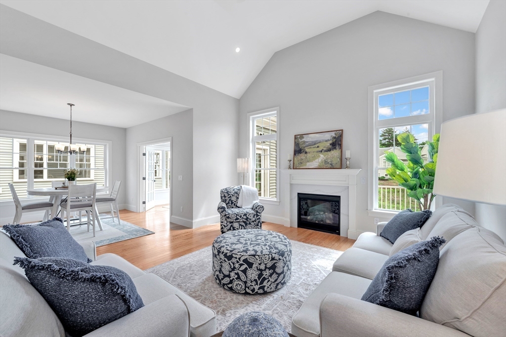 4 Weber Farm Road, Unit 4 Wrentham, MA 02093 - Photo 23 of 42