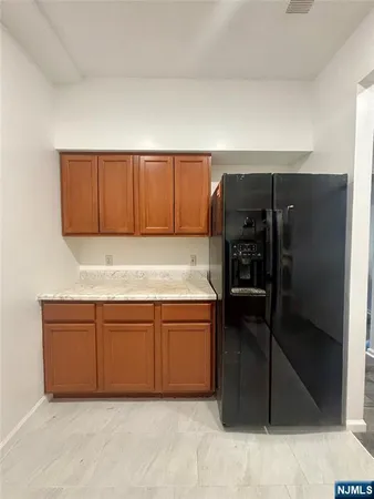 $2,500 | 48 1/2 3rd Street, Newark, NJ 07107