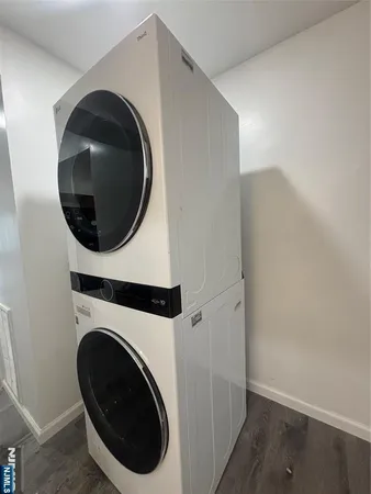 $2,500 | 48 1/2 3rd Street, Newark, NJ 07107