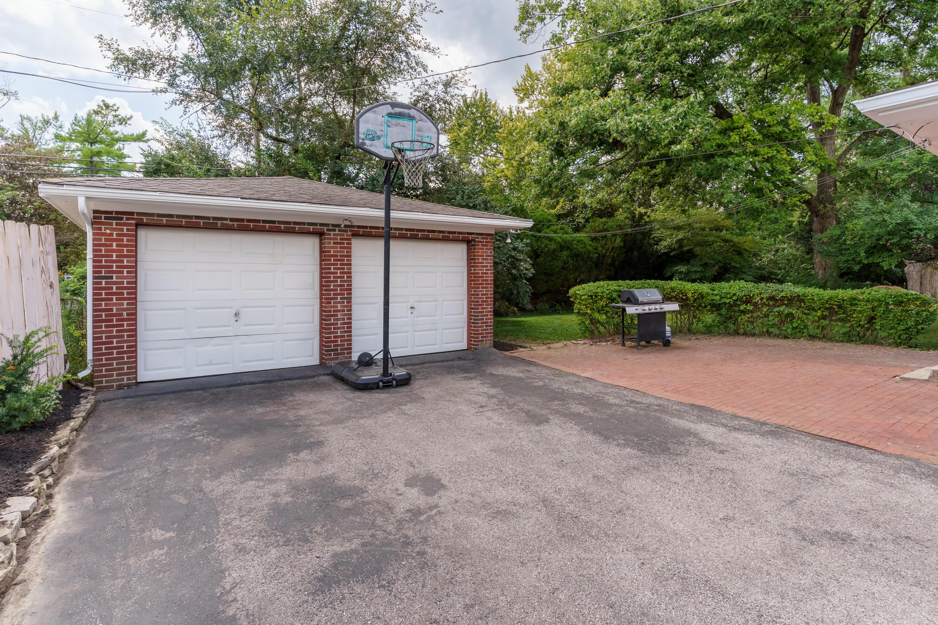 1927 Harwitch Road Columbus, OH 43221 - Photo 29 of 32 1927 Harwitch Rd_MLS_29