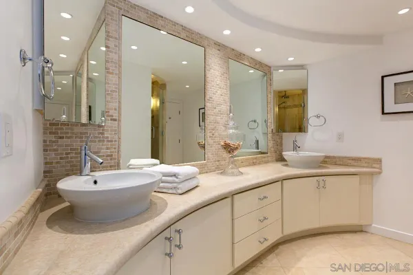 $23,000 | 1760 Avenida Del Mundo, Unit 1109, Coronado, CA 92118