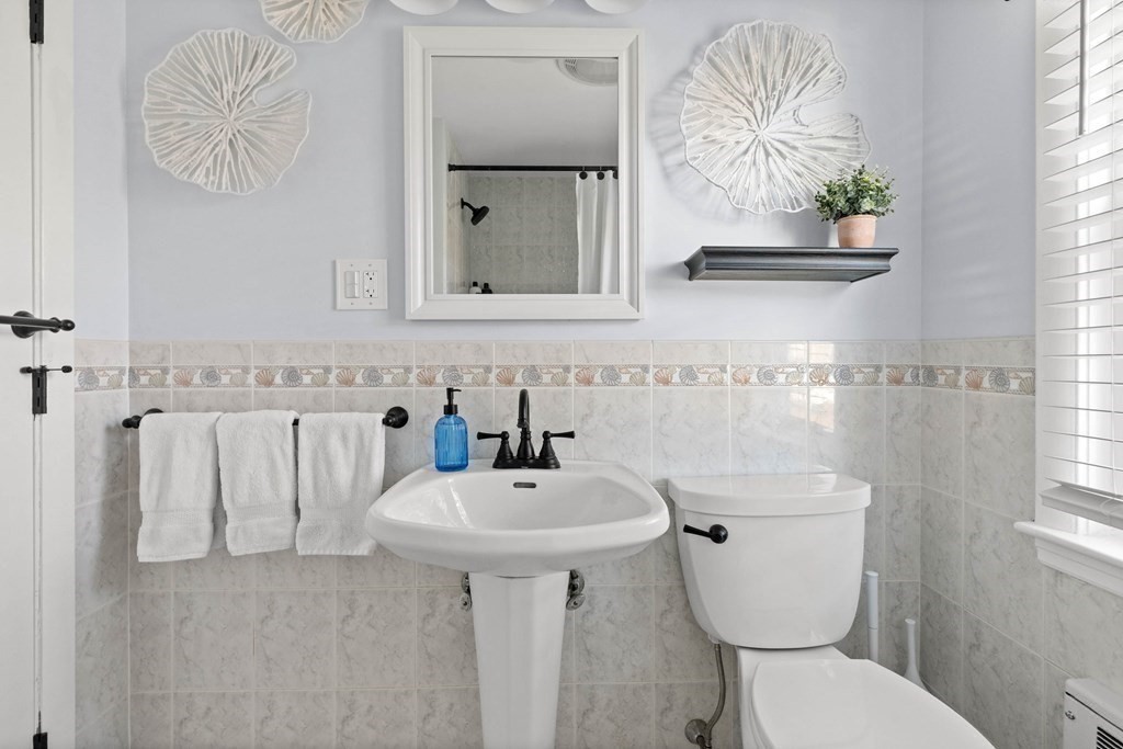 10 Richards Road Reading, MA 01867 - Photo 12 of 30 Gallery Image 12