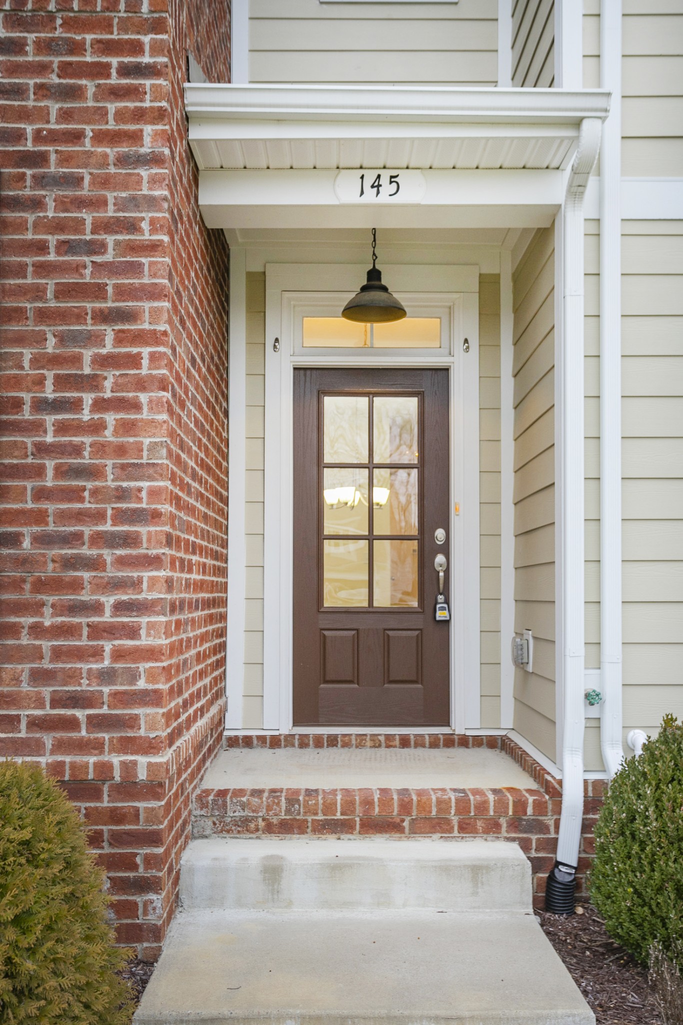 145 Mary Ann Circle Spring Hill, TN 37174 - Photo 4 of 36