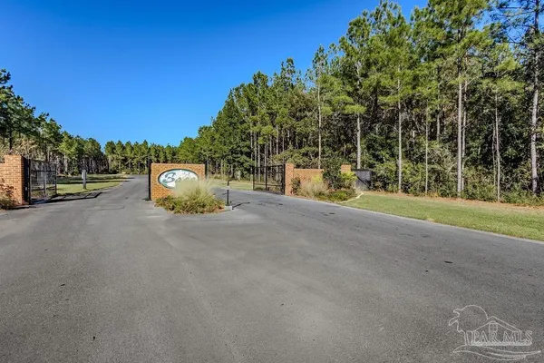 $150,000 | 9058 Greyrock Lndg Road, Pace, FL 32571