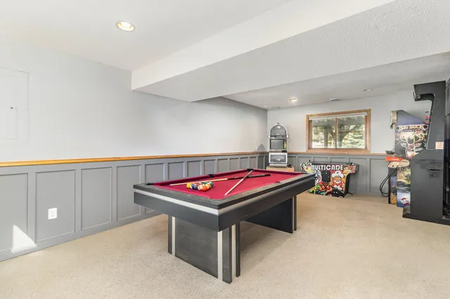 $3,200 | 8345 Grace Court, Victoria, MN 55386