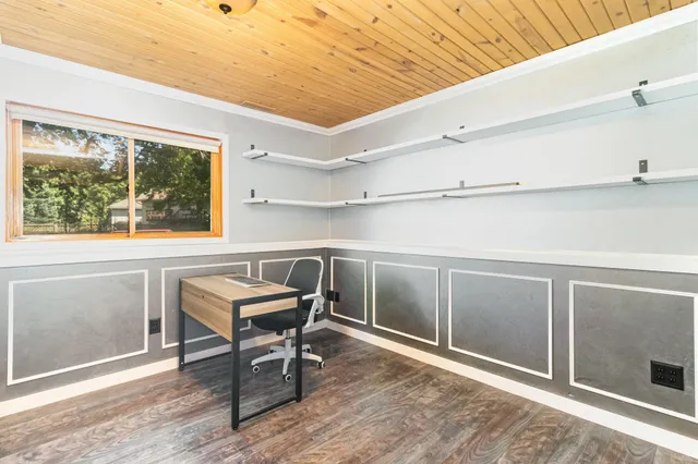 $3,200 | 8345 Grace Court, Victoria, MN 55386