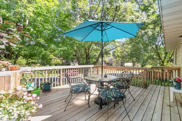 $3,200 | 8345 Grace Court, Victoria, MN 55386