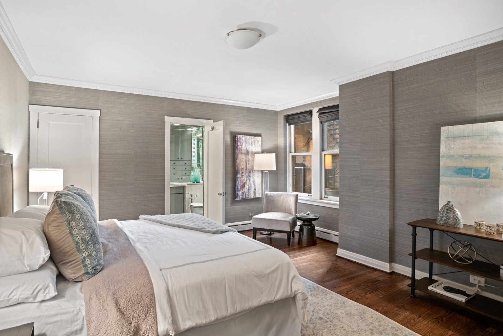 2440 North Lakeview Avenue, Unit 2B Chicago, IL 60614 - Photo 19 of 25