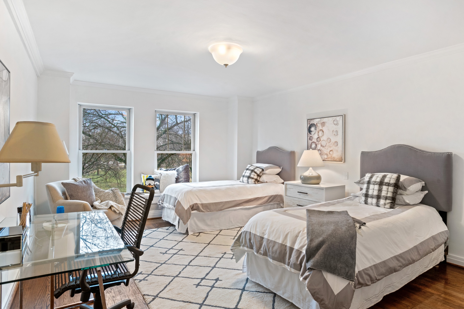 2440 North Lakeview Avenue, Unit 2B Chicago, IL 60614 - Photo 23 of 25