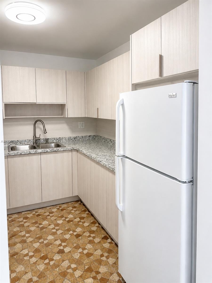 14150 Southwest 84th Street, Unit 307I Miami, FL 33183 - Photo 17 of 40