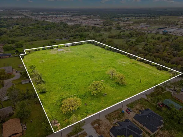$575,000 | 0 Eason Street, Terrell, TX 75160