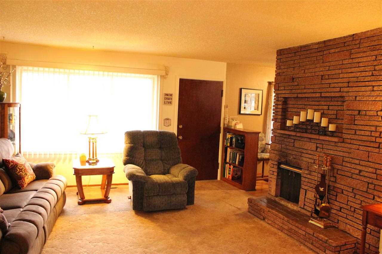 504 North Vista Road Spokane Valley, WA 99212 - Photo 4 of 16 Gallery Image 4
