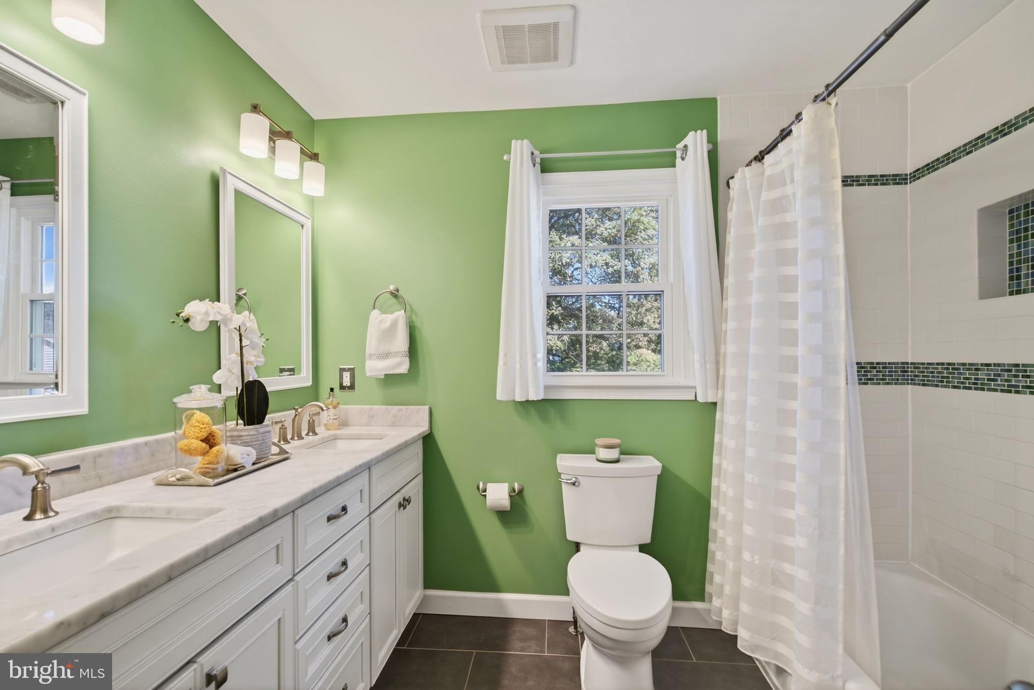10114 Marshall Pond Road Burke, VA 22015 - Photo 23 of 49 Gallery Image 23