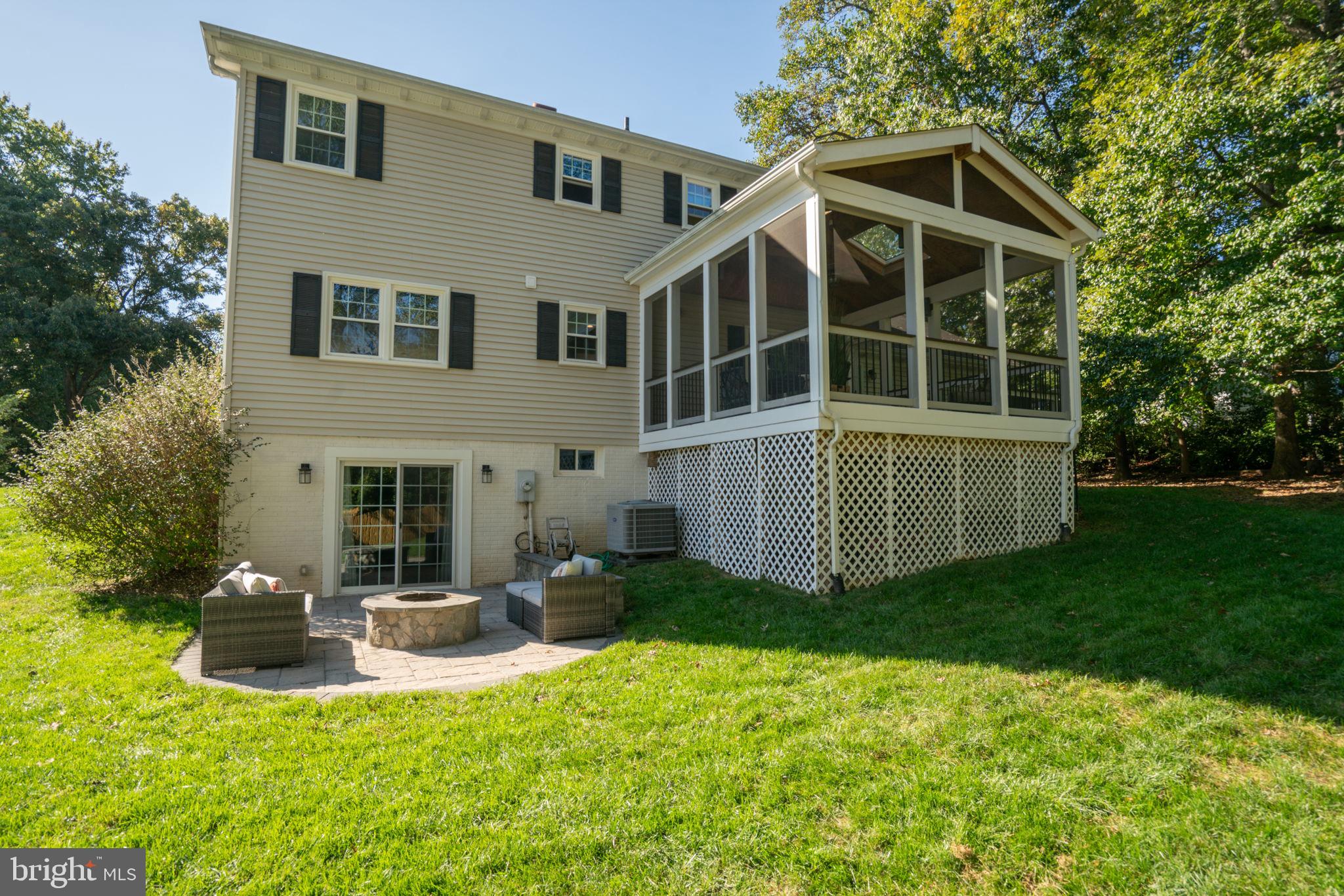 10114 Marshall Pond Road Burke, VA 22015 - Photo 45 of 49 Gallery Image 45
