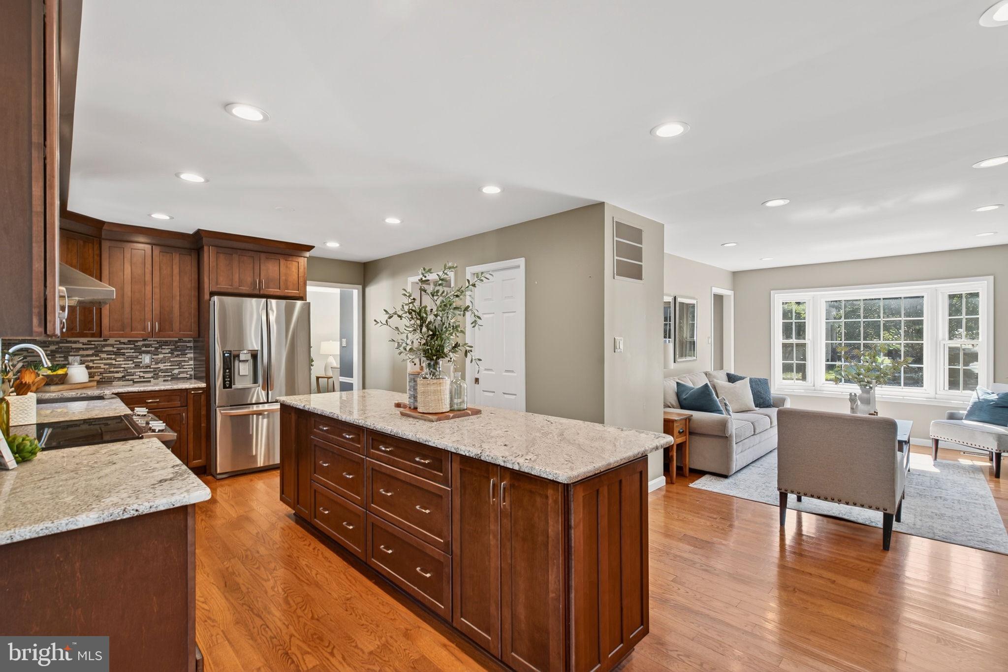 10114 Marshall Pond Road Burke, VA 22015 - Photo 10 of 49 Gallery Image 10