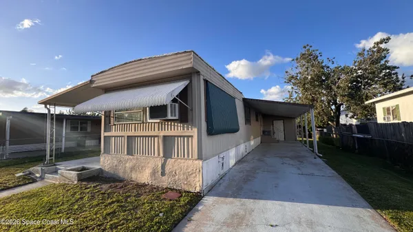 $1,300 | 2522 Amberly Road Northeast, Palm Bay, FL 32905