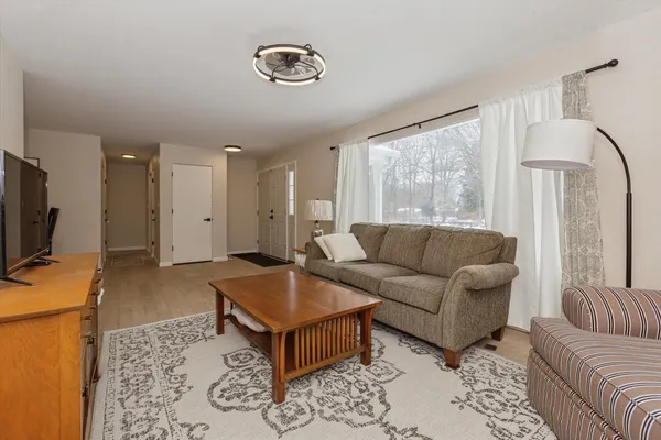 $349,900 | 4003 Evergreen Lane, Benton Harbor, MI 49022