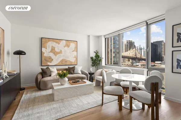 $875,000 | 425 Main Street, Unit 9M | Roosevelt Island