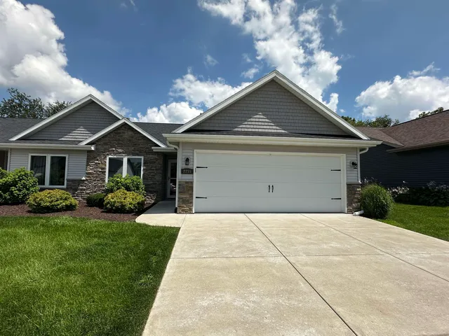 $332,900 | 2255 Walnut Street, Beloit, WI 53511