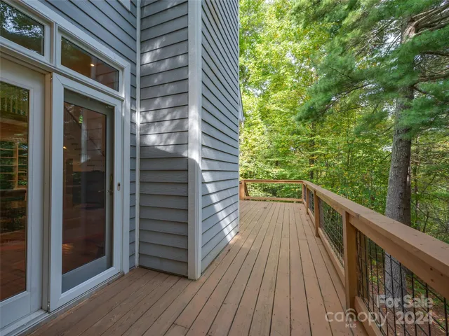 $650,000 | 65 Winfield Cove Road, Saluda, NC 28773