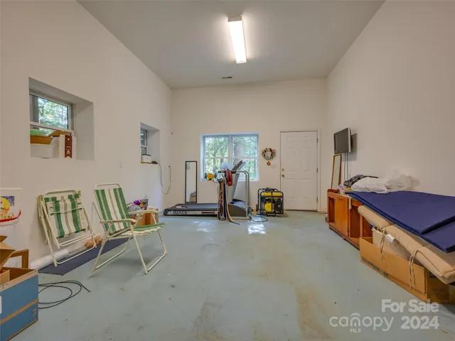 $650,000 | 65 Winfield Cove Road, Saluda, NC 28773