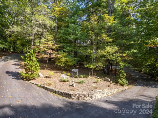 $650,000 | 65 Winfield Cove Road, Saluda, NC 28773