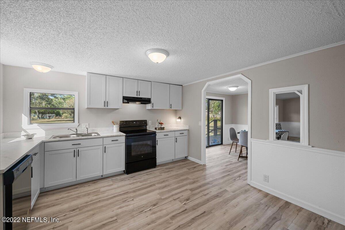 1973 Gentlebreeze Road Middleburg, FL 32068 - Photo 16 of 36 16-JWLeePhoto-5340