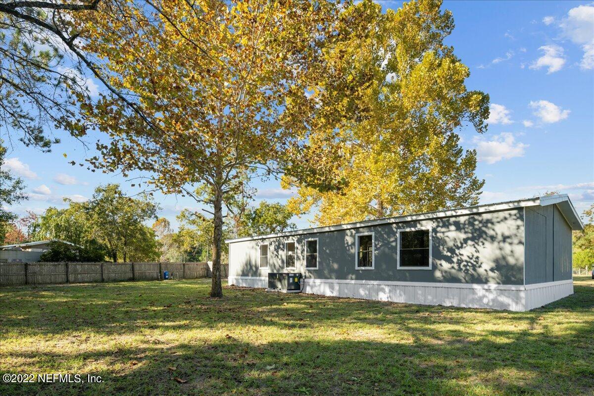 1973 Gentlebreeze Road Middleburg, FL 32068 - Photo 7 of 36 07-JWLeePhoto-5308