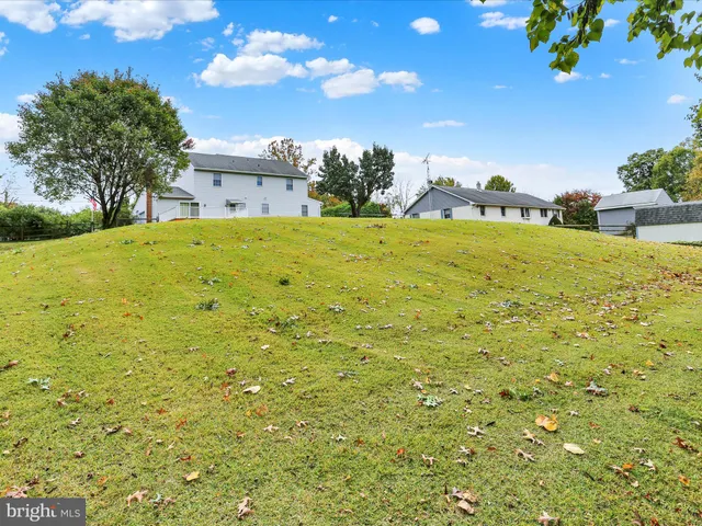 a view of an ocean view