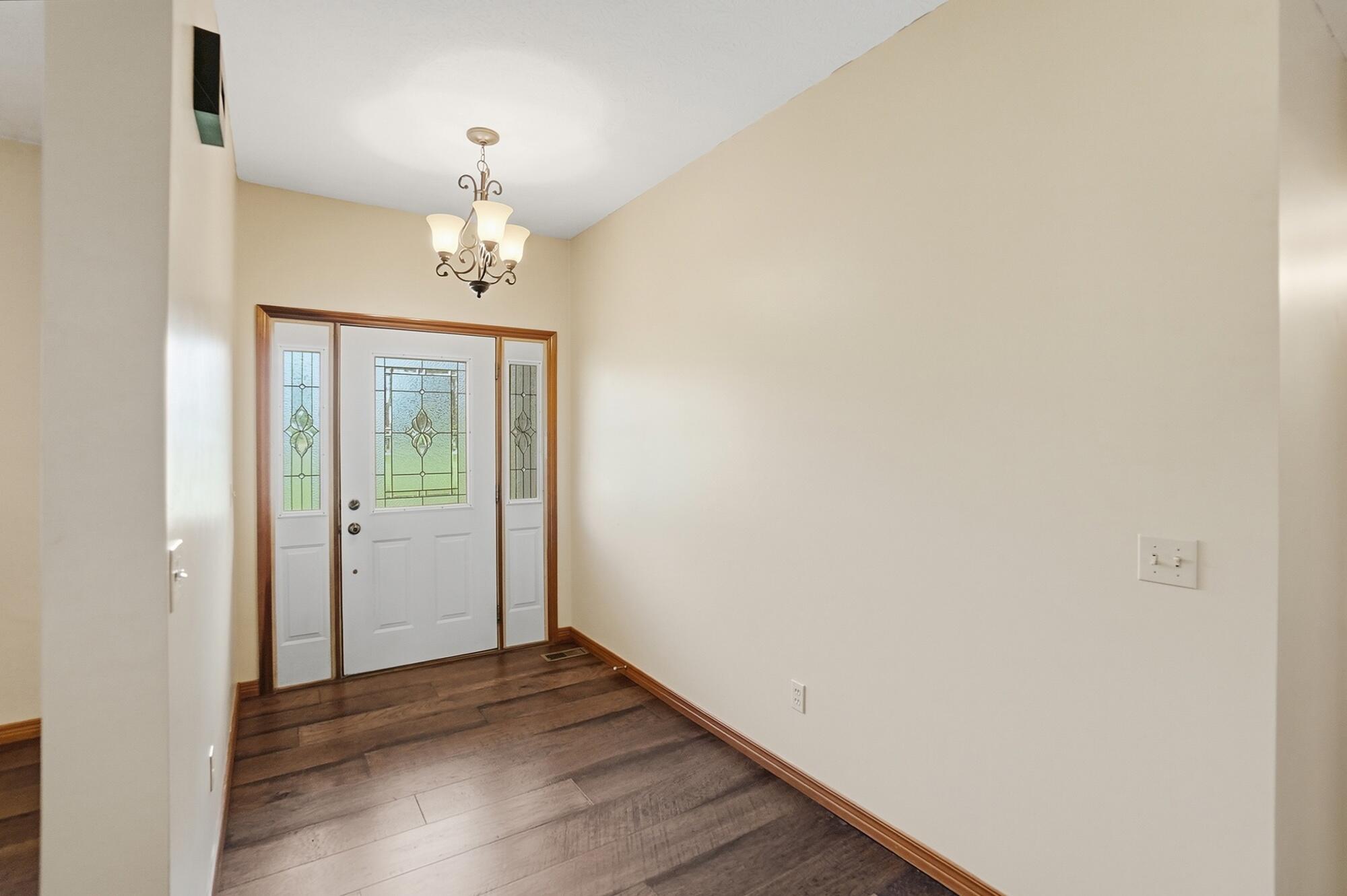 7131 Spiker Road Piqua, OH 45356 - Photo 5 of 35 Gallery Image 5
