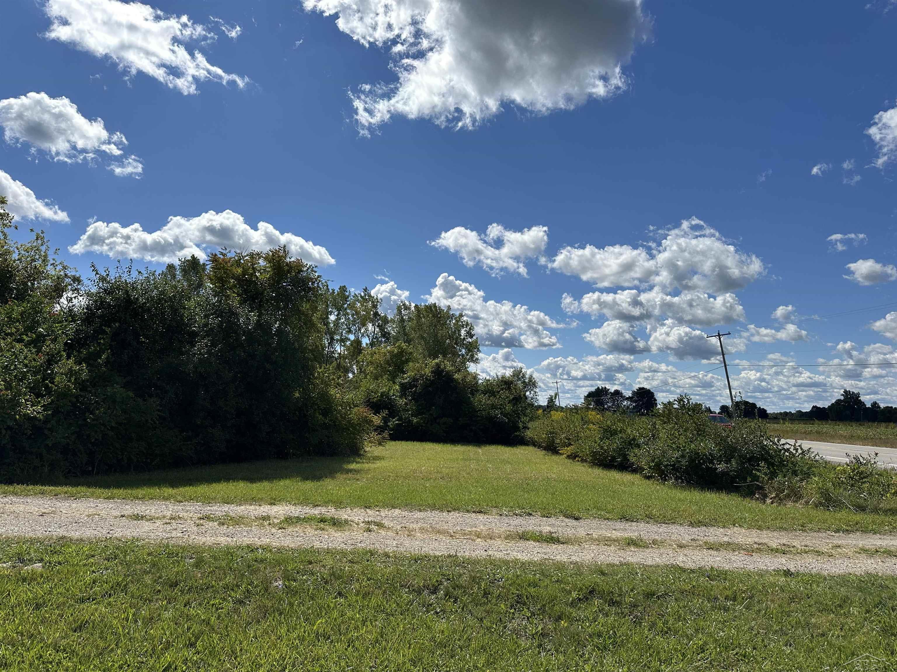 5665 E Road Saginaw, MI 48601 - Photo 57 of 83 50188136-04a3fcb1-62cb-49a7-ba3e-491ed38630db.JPG