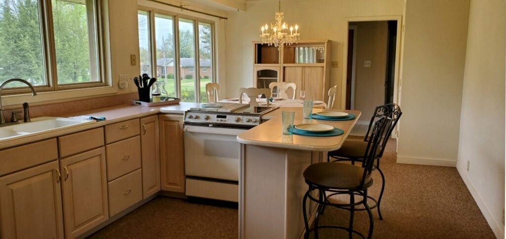 105 Green Acres Road Washington, IN 47501 - Photo 5 of 19 Gallery Image 5