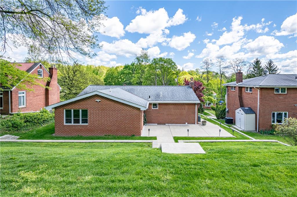 122 Washington Road Pittsburgh, PA 15221 - Photo 2 of 25 Gallery Image 2