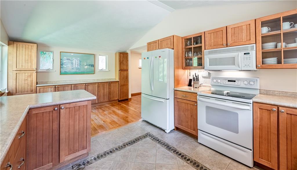 122 Washington Road Pittsburgh, PA 15221 - Photo 13 of 25 Gallery Image 13