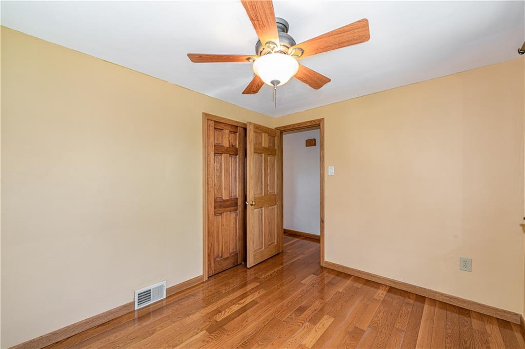 122 Washington Road Pittsburgh, PA 15221 - Photo 16 of 25 Gallery Image 16