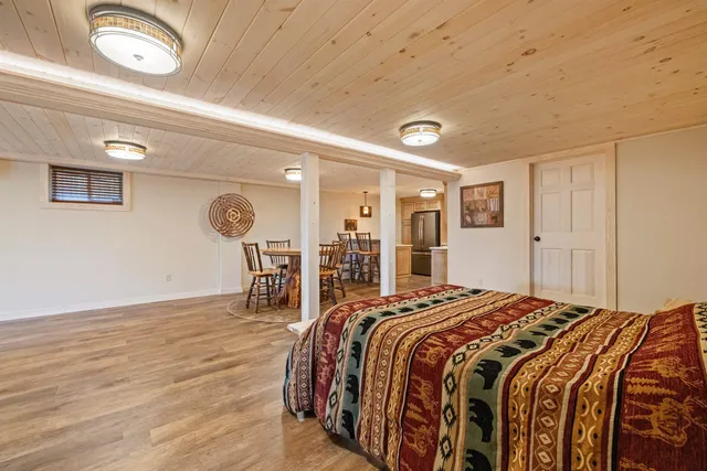 $1,895,000 | 38 Lake Shore Drive, Unit 10, Moultonborough, NH 03254