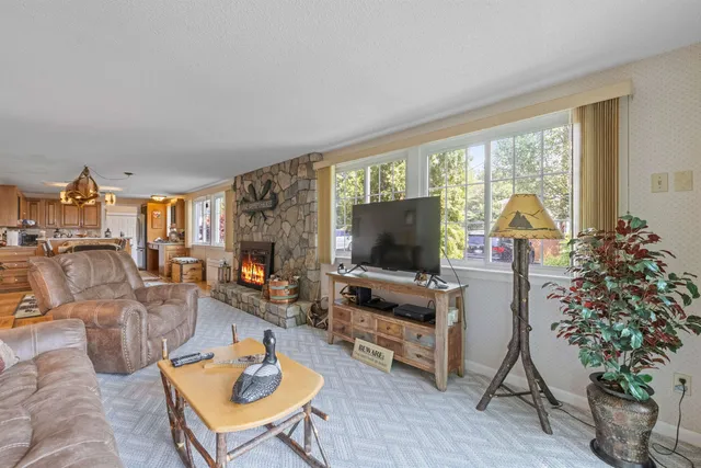 $1,895,000 | 38 Lake Shore Drive, Unit 10, Moultonborough, NH 03254