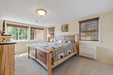 $1,895,000 | 38 Lake Shore Drive, Unit 10, Moultonborough, NH 03254