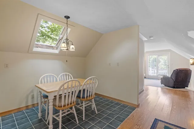 $1,895,000 | 38 Lake Shore Drive, Unit 10, Moultonborough, NH 03254