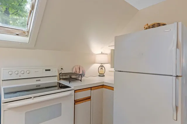 $1,895,000 | 38 Lake Shore Drive, Unit 10, Moultonborough, NH 03254