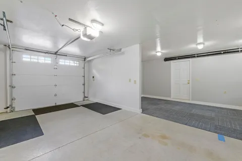 $1,895,000 | 38 Lake Shore Drive, Unit 10, Moultonborough, NH 03254