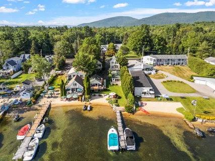 $1,895,000 | 38 Lake Shore Drive, Unit 10, Moultonborough, NH 03254