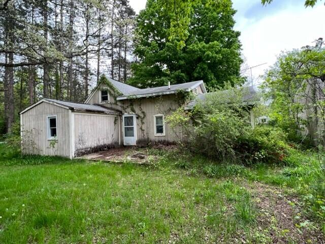630 20 Mile Road Kent City, MI 49330 - Photo 5 of 15 108