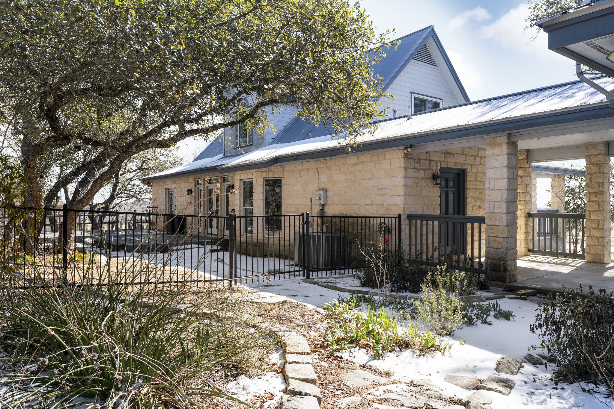 310 County Road 317 Georgetown, TX 78626 - Photo 32 of 40 Backyard view and breeze way