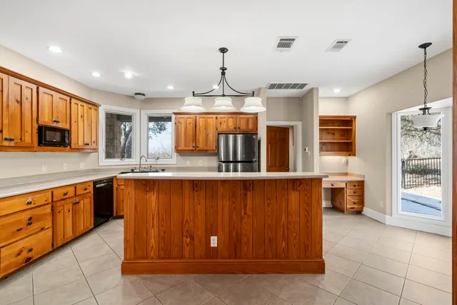 $3,500 | 310 County Road 317, Georgetown, TX 78626