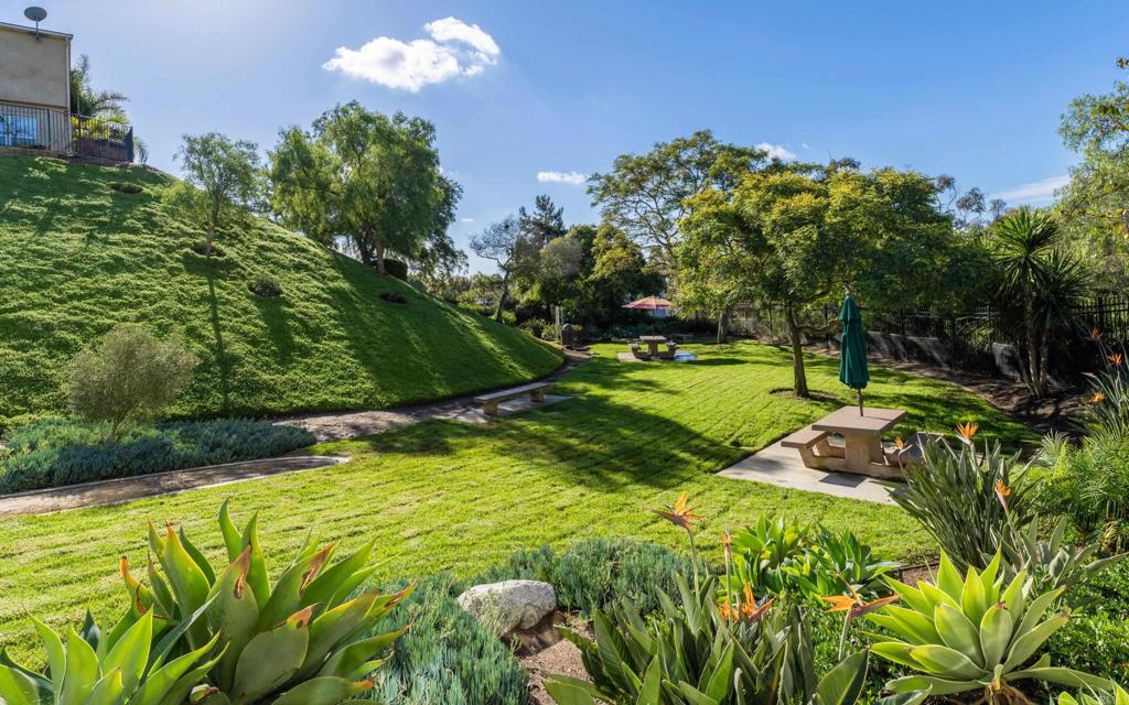 2225 David Place Carlsbad, CA 92008 - Photo 11 of 26